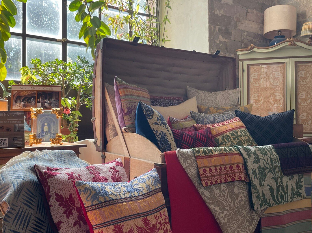 Museo-Laboratorio di Tessitura a Mano Giuditta Brozzetti-佩鲁贾必去景点