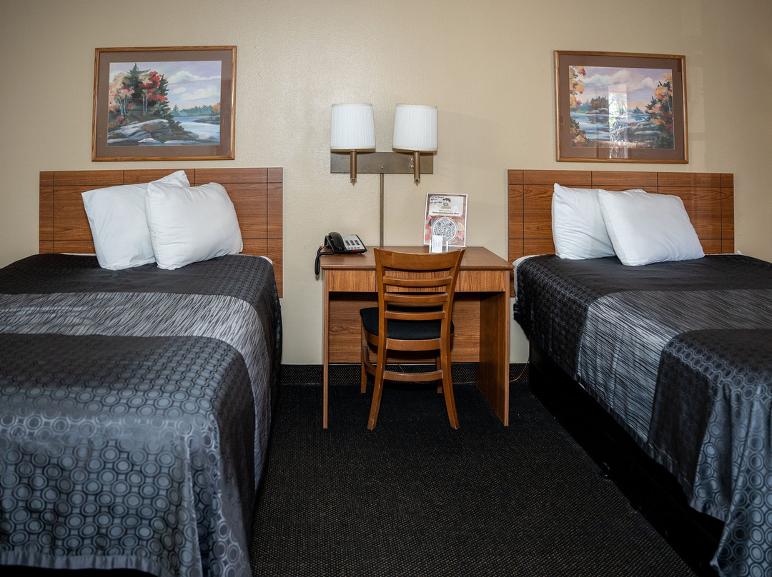 Value Inn - Livonia主图