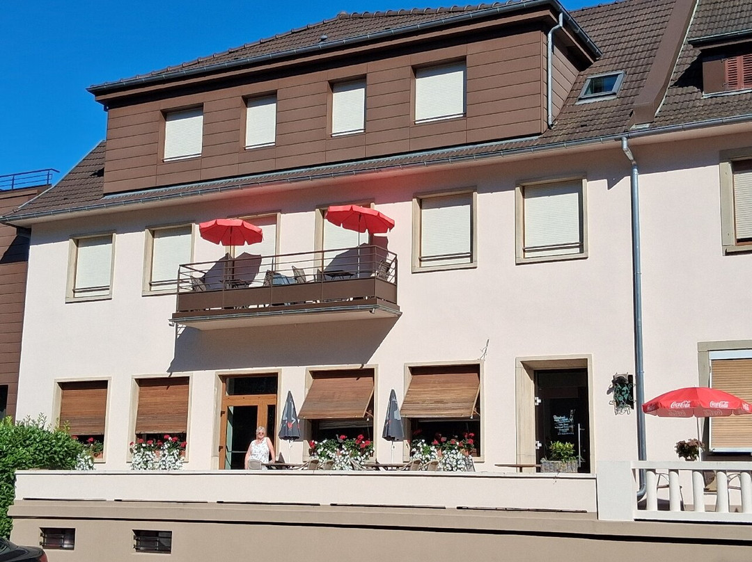 Hotel Restaurant Beau Sejour主图