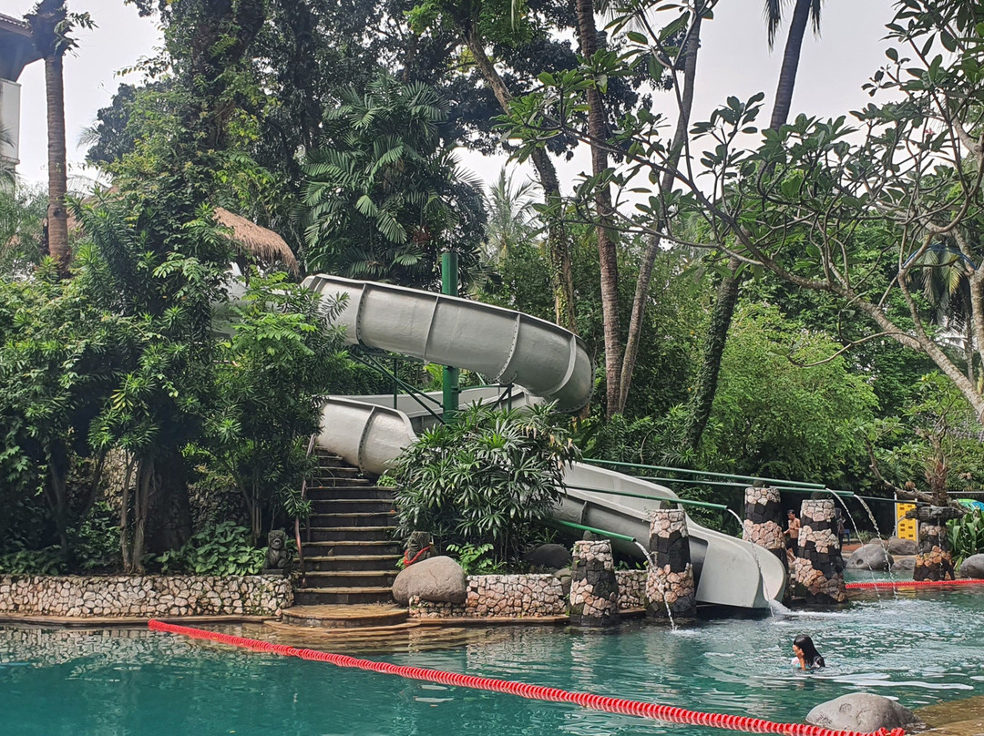 阿亚杜塔力宝村酒店主图