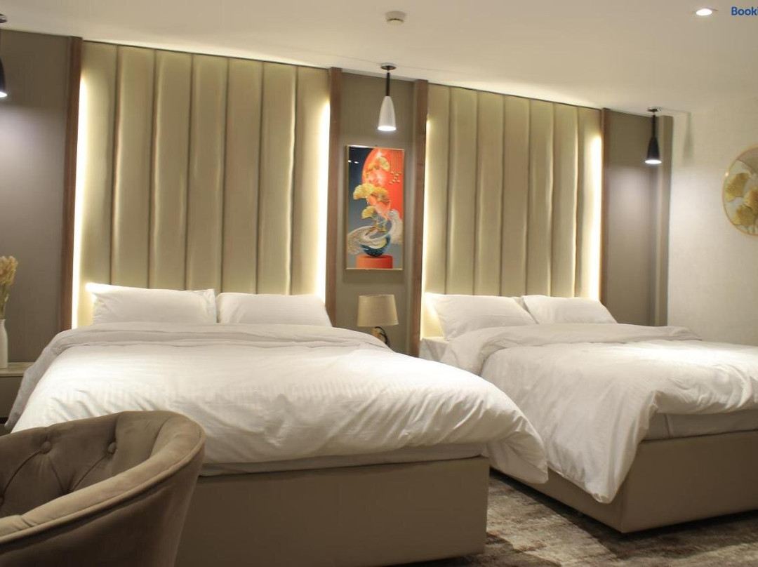 Azmal Hotel & Suites