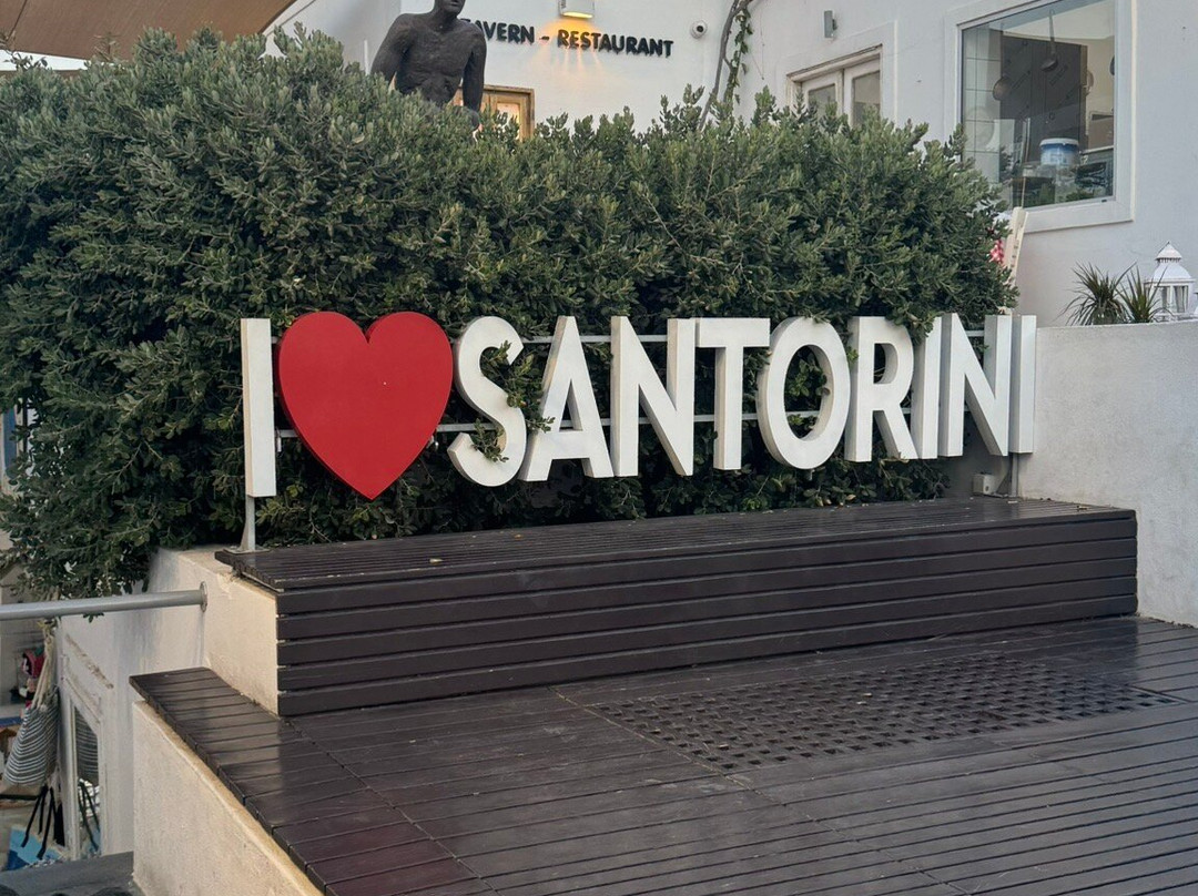 CarHub Rent a Car Santorini-圣托里尼必去景点