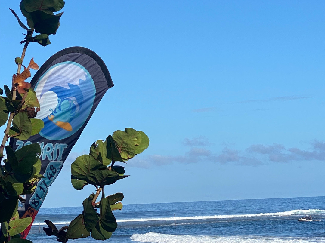 Zourit Ecole De Surf-Etang Sale Les Bains必去景点