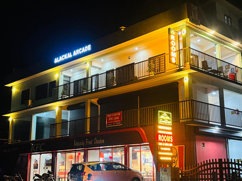 Enroute Delight Residency