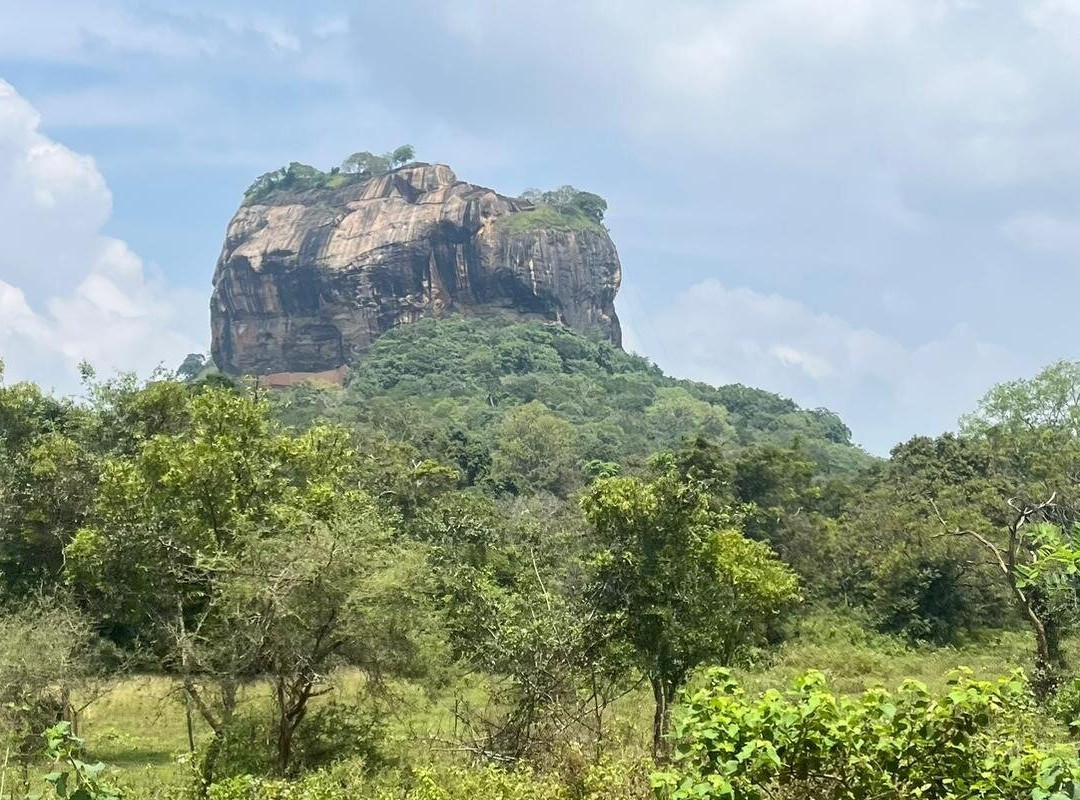 Gaveesha Tuk Tuk Safari Kandy-康提必去景点