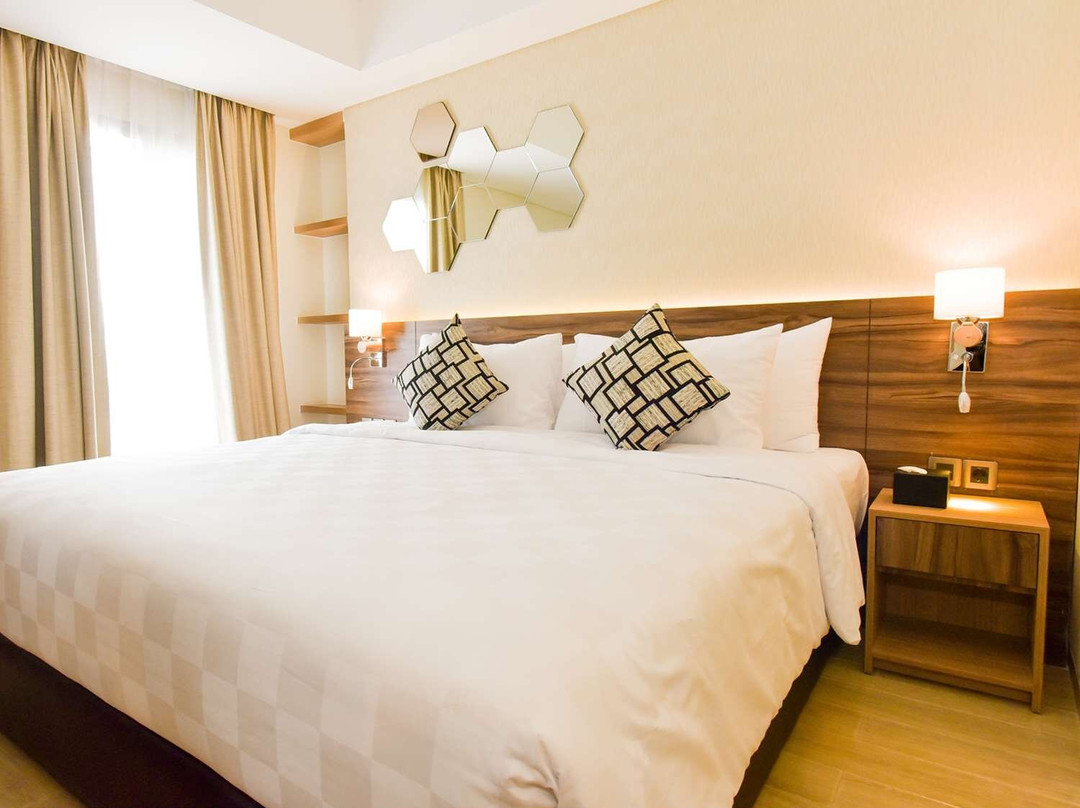 Golden Tulip Essential Tangerang