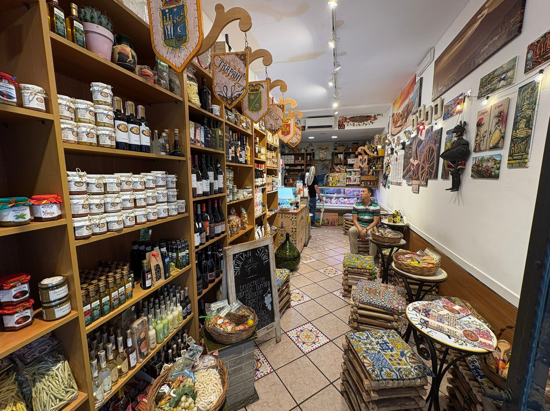 Sicilian Store-陶尔米纳必去景点