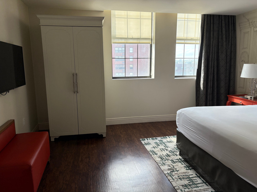 维朗山酒店主图