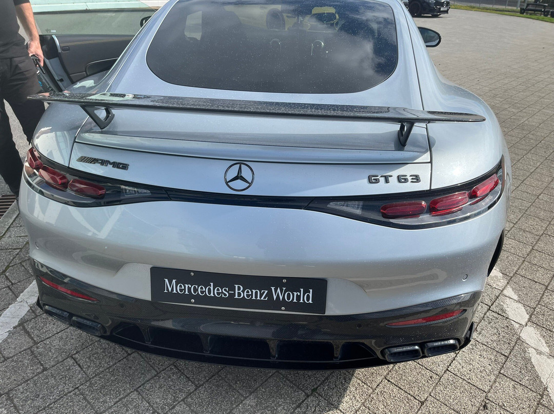 Mercedes-Benz World-威布里治必去景点