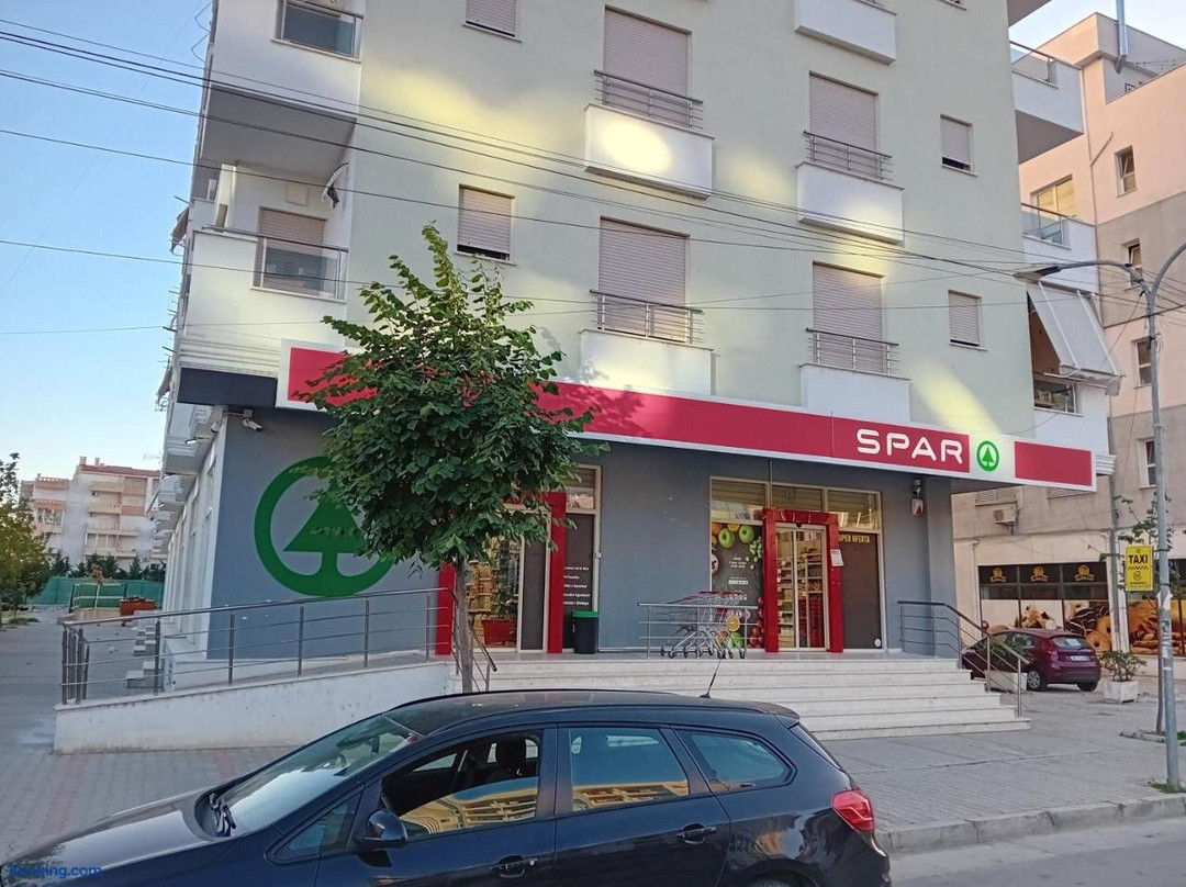 Amar