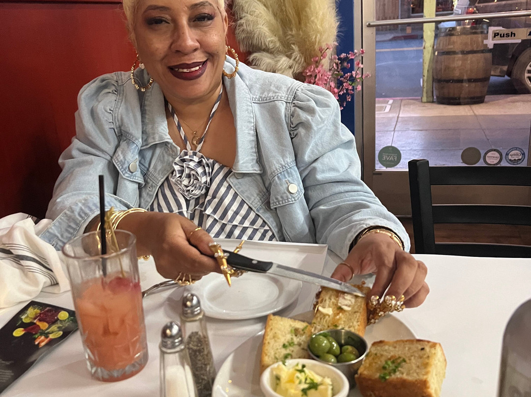 Golden Haven Hot Springs Spa主图