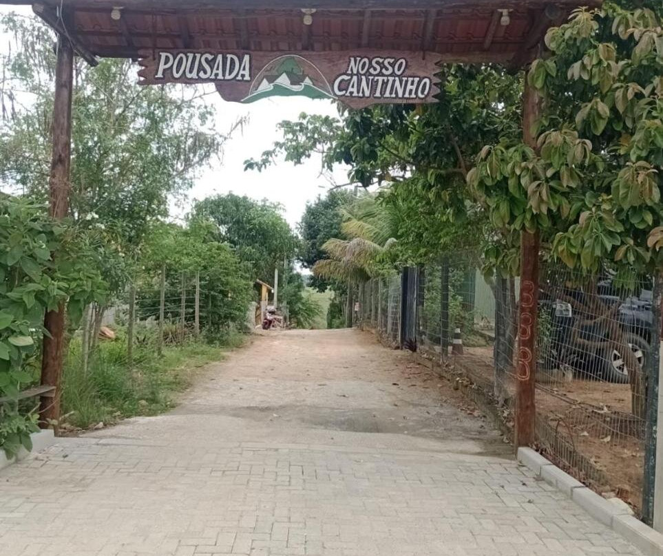Pousada NOSSO CANTINHO