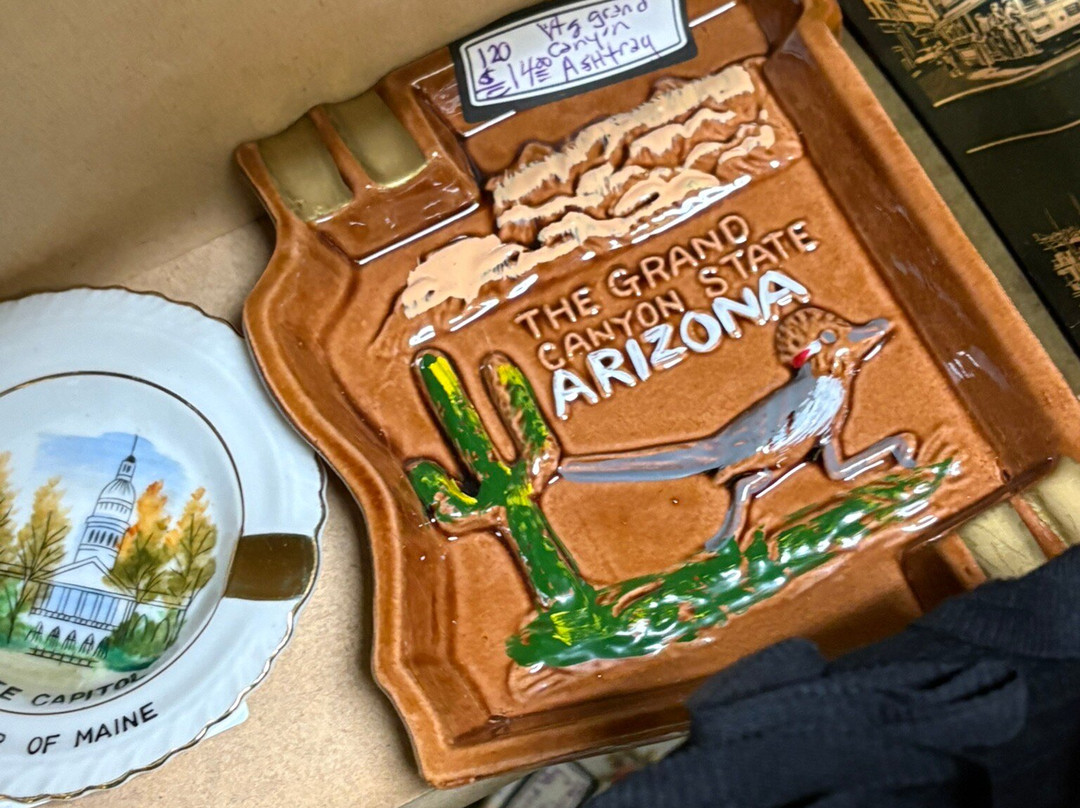 Heirlooms Antique Mall-奥罗拉必去景点