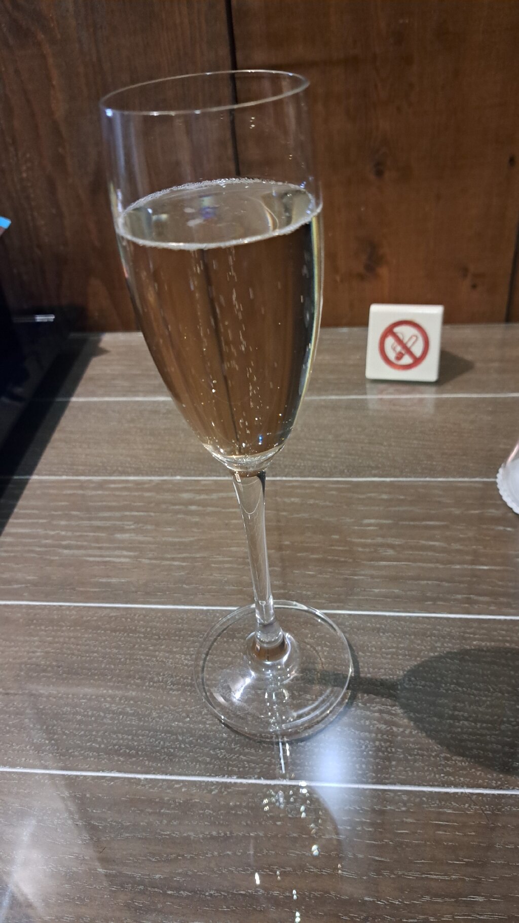 Eckington Manor-官方