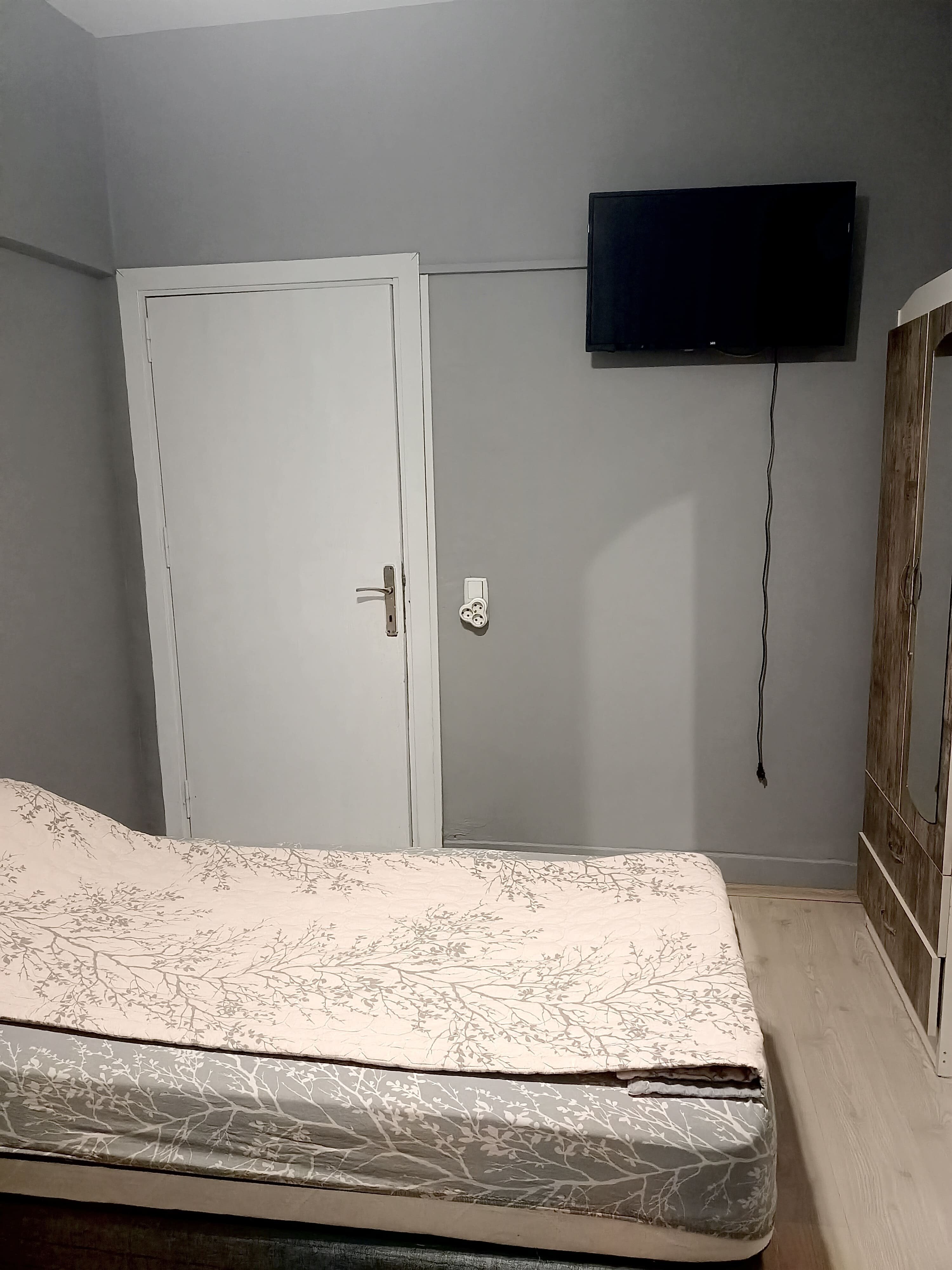 Konya Zafer Pansiyon-客卧