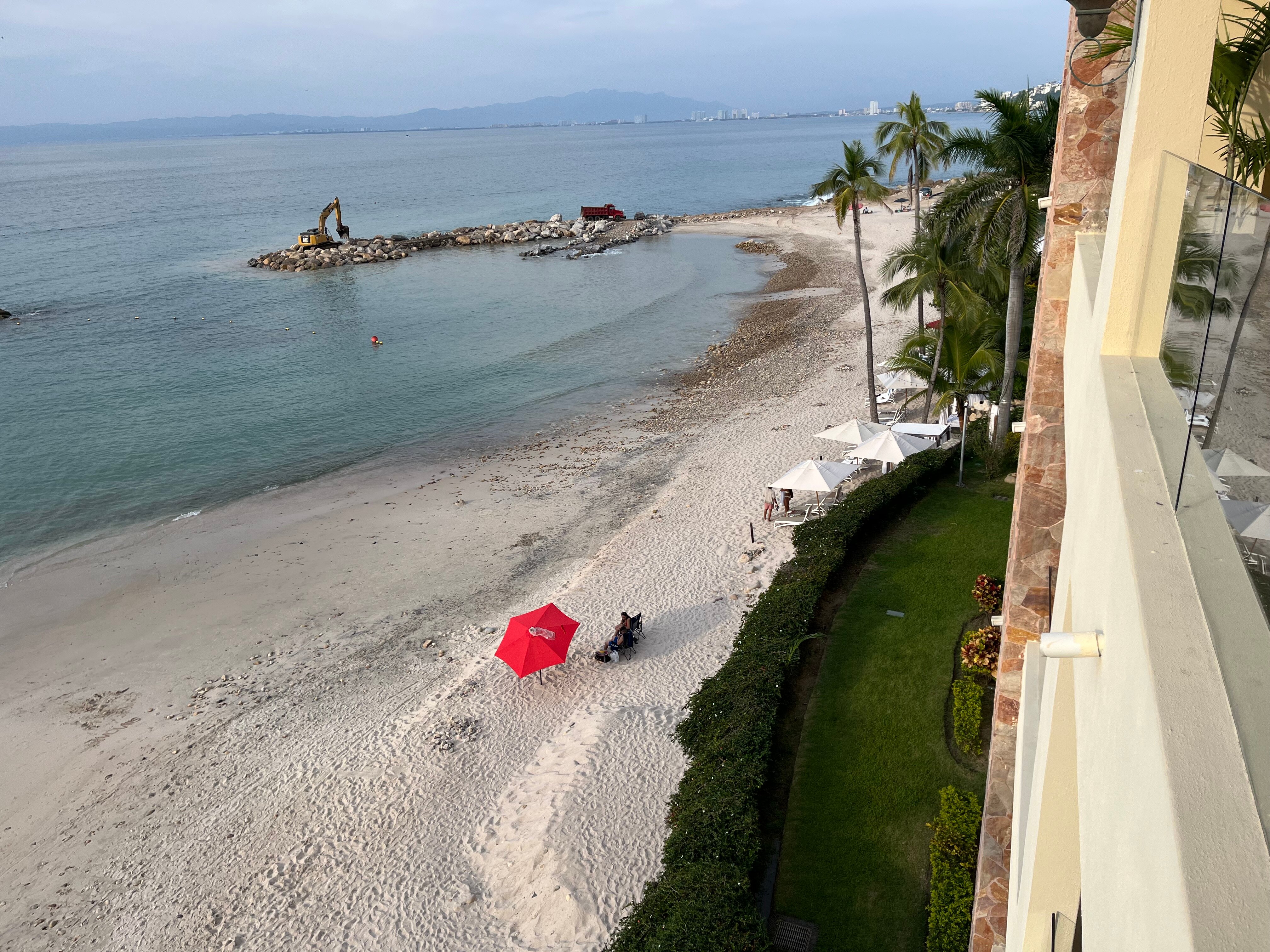 加尔萨布兰卡自然保护区温泉度假酒店-泳池