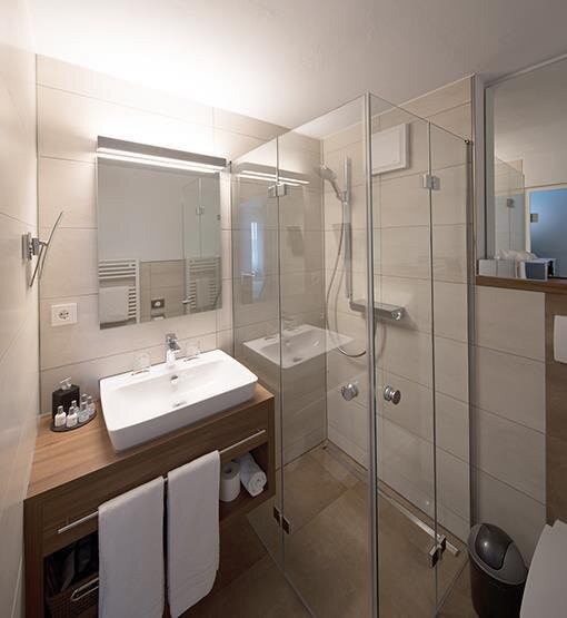 黑伦贝格酒店住宿-ARAMIS - Tagungs und Sporthotel