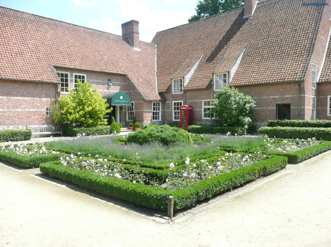 Bossenstein Golf & Polo Club Hotel主图