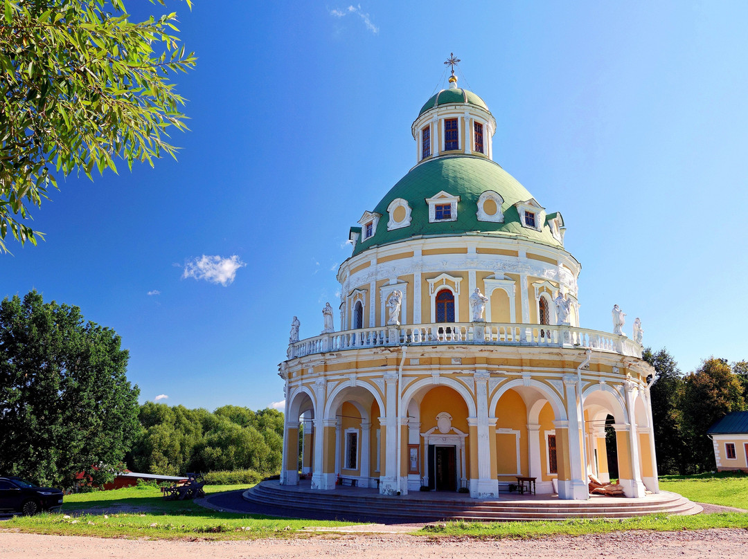 Church of the Nativity of the Virgin-Podmoklovo必去景点
