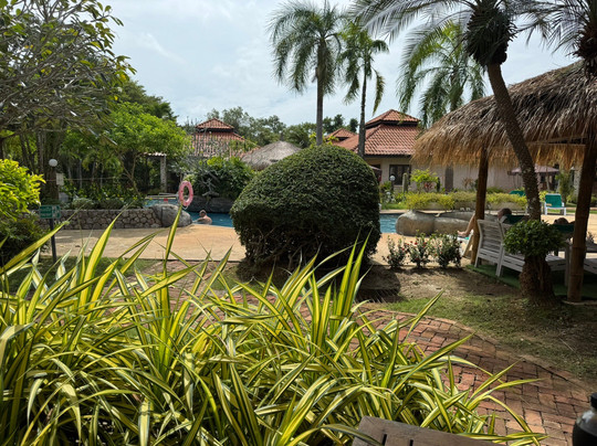 甲米海滩度假村主图