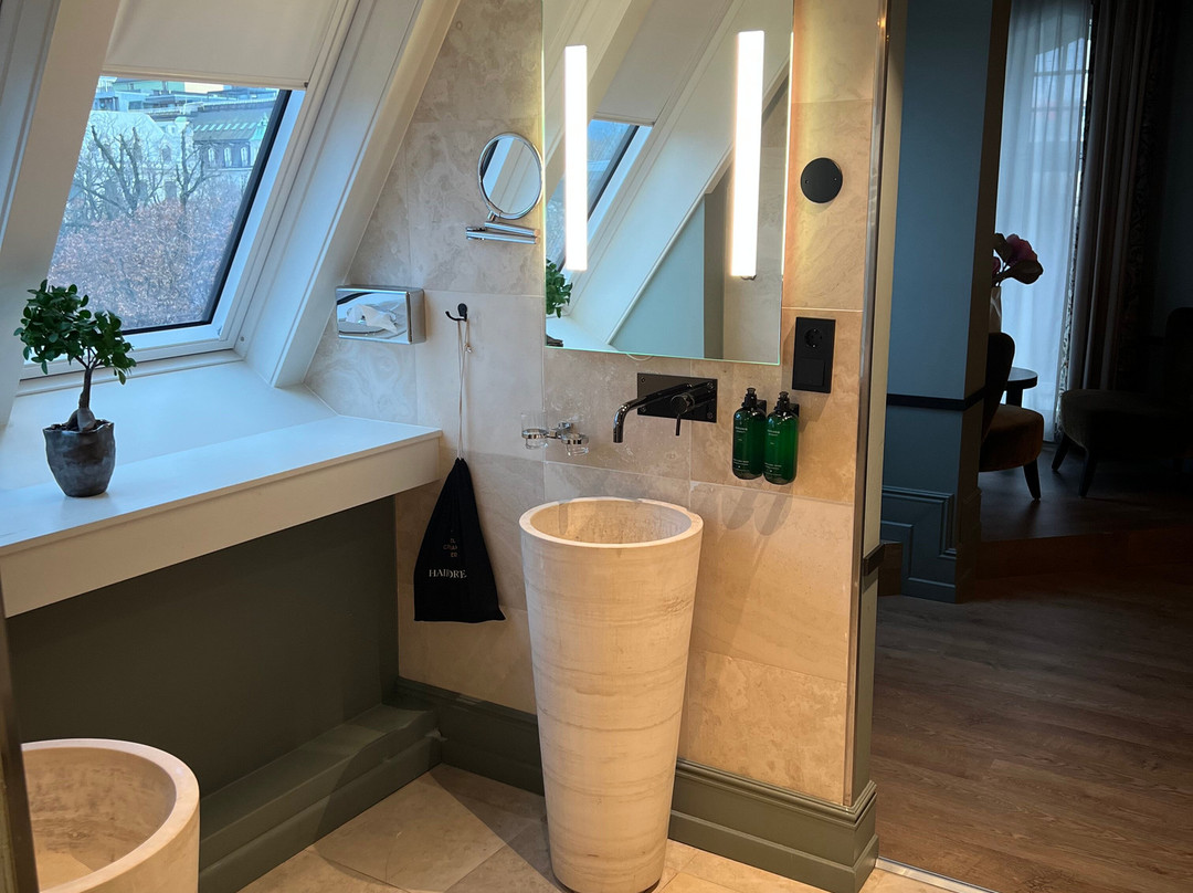 希尔顿逸林奥斯陆市中心酒店主图