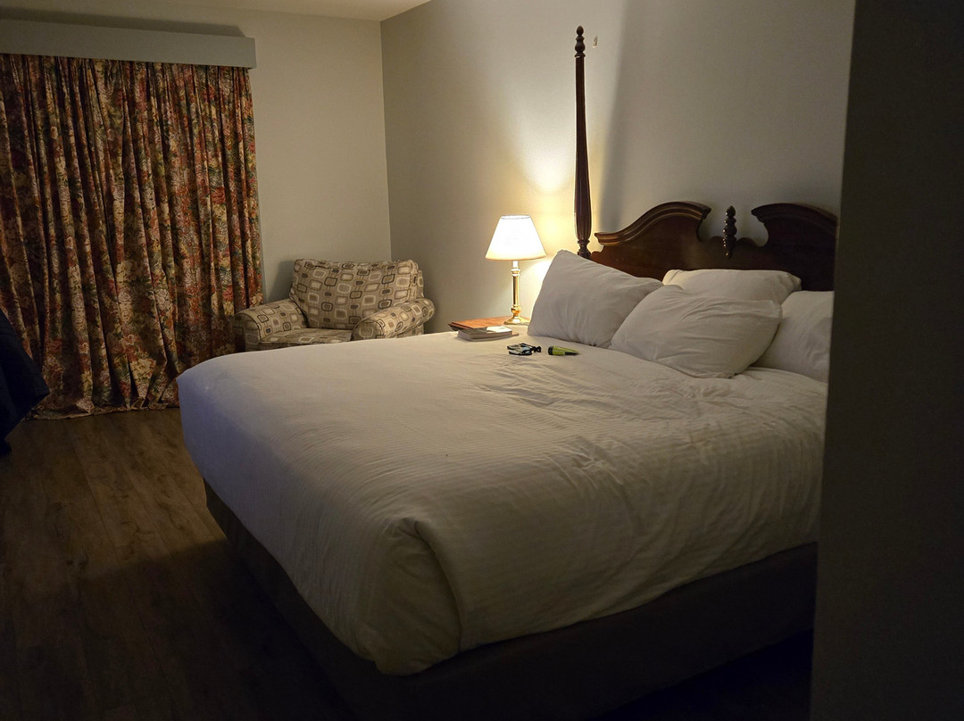 Loyalist Country Inn & Conference Centre主图