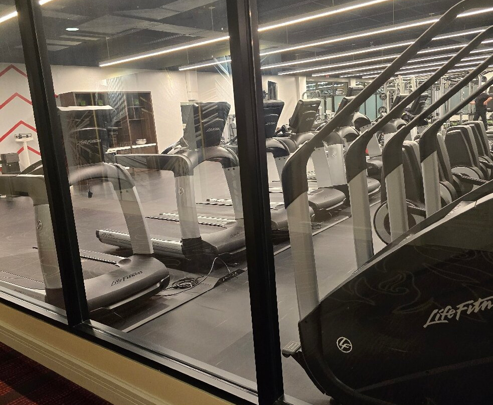 纽瓦克机场万丽酒店主图