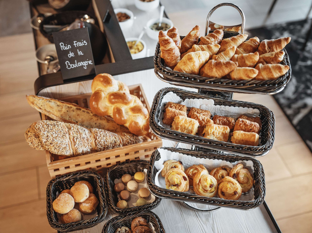 德莱蒙美居酒店主图