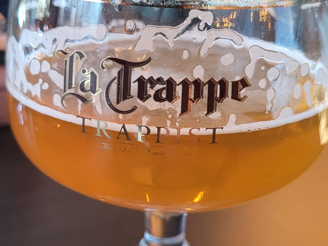 Fletcher Wellness-Hotel De Hunzebergen主图