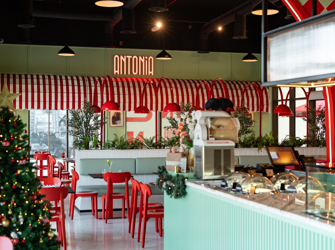 Antonia Yas Island