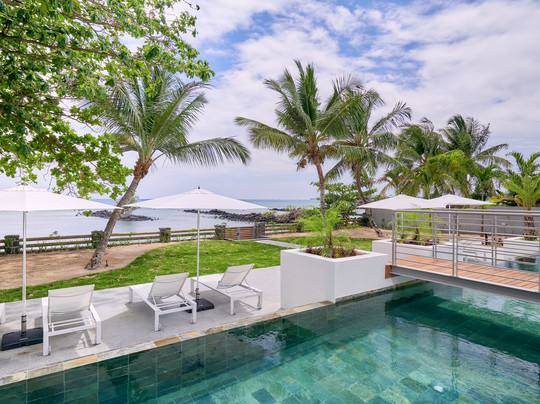 伯恩海岸典雅套房及顶层公寓酒店主图