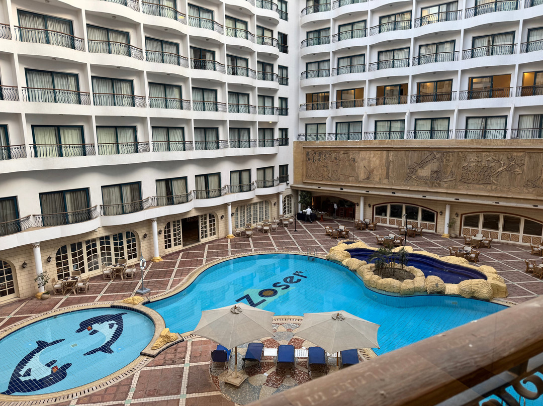 Azal Pyramids Hotel主图