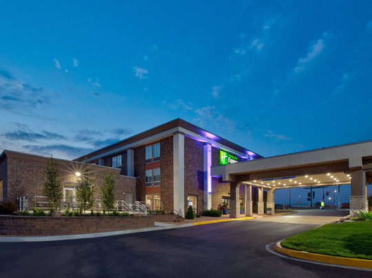 Holiday Inn Express & Suites Eden Prairie - Minneapolis By Ihg主图