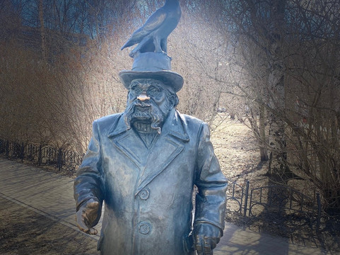 Monument to Writer Pisakhov-阿尔汉格尔斯克必去景点