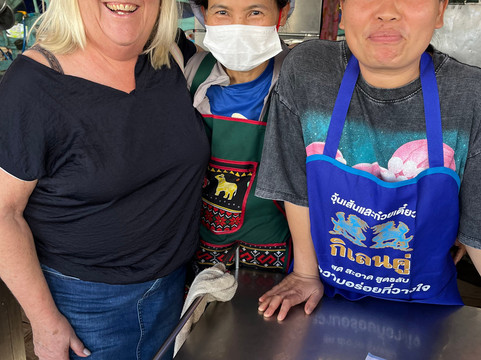 Charlie Connection Travel & Tour-暖武里必去景点