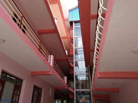 穆卢干旅馆主图