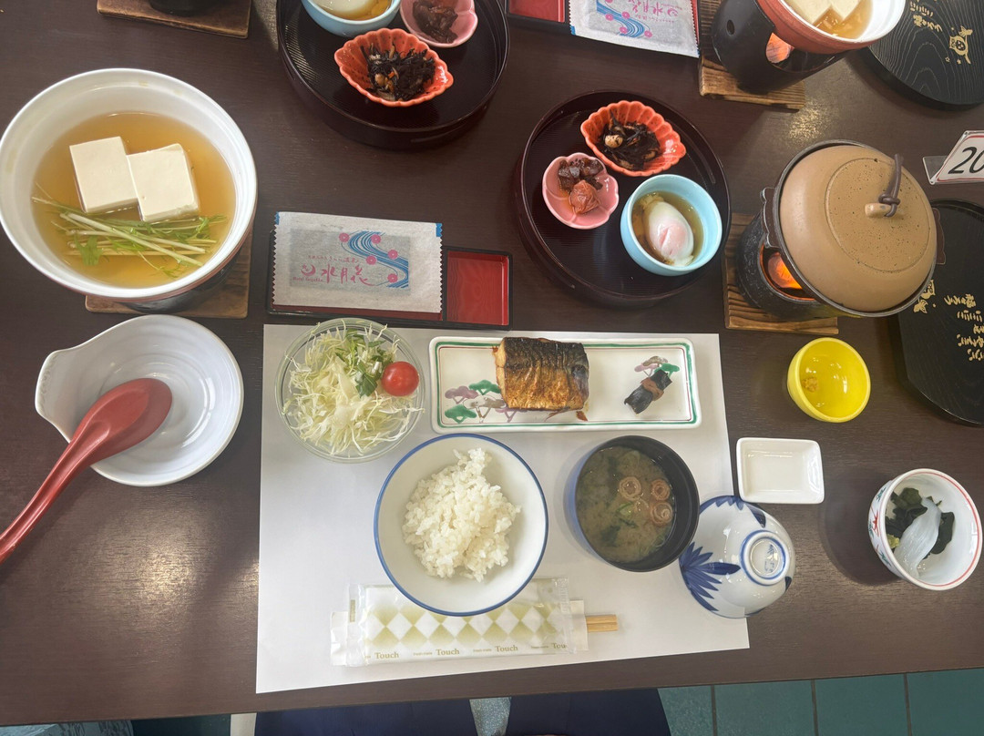 水月花旅馆主图