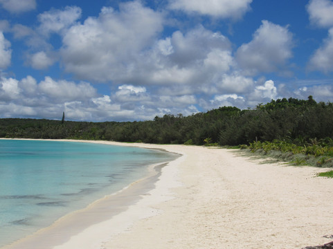 Luecille Beach-Lifou必去景点