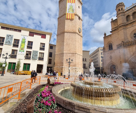 Plaça Major-卡斯特利翁-德拉普拉纳必去景点