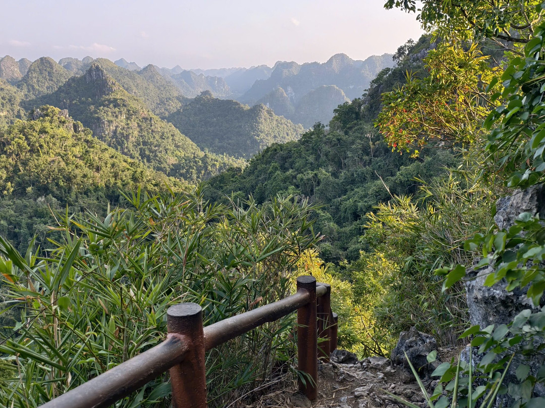 Baie d'Along-Cat Ba Town必去景点