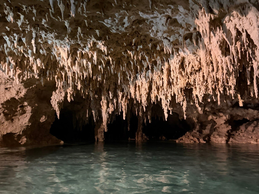 Santi Tour-普拉亚德尔卡曼必去景点