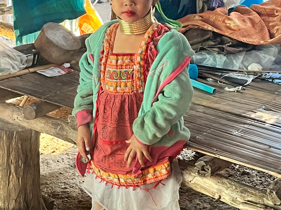 Longneck Karen Village-清莱必去景点