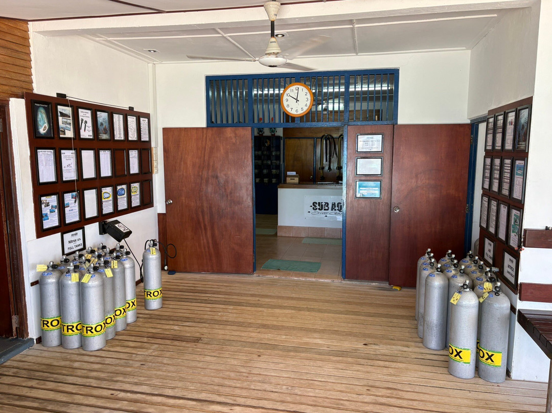SUB AQUA DiveCenter Angaga-安嘎嘎岛必去景点