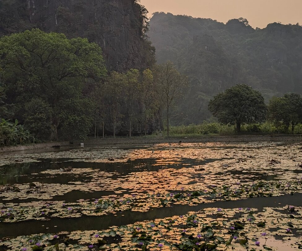 Bich Dong Pagoda-Ninh Hai必去景点