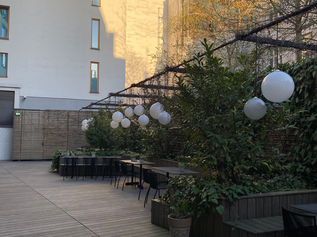 旧城波兹南普罗酒店主图