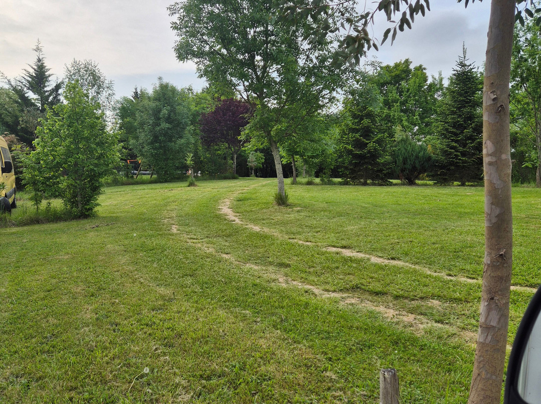 Camping Aux Mêmes