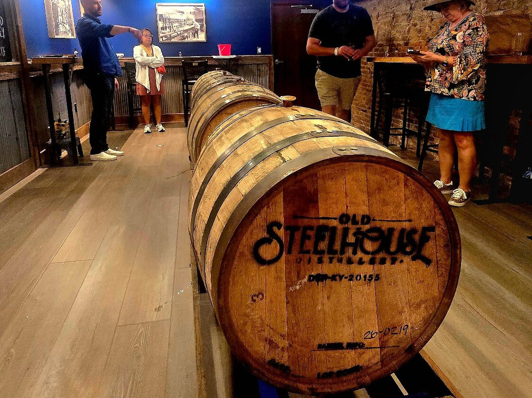 Old SteelHouse Distillery-Coxs Creek必去景点