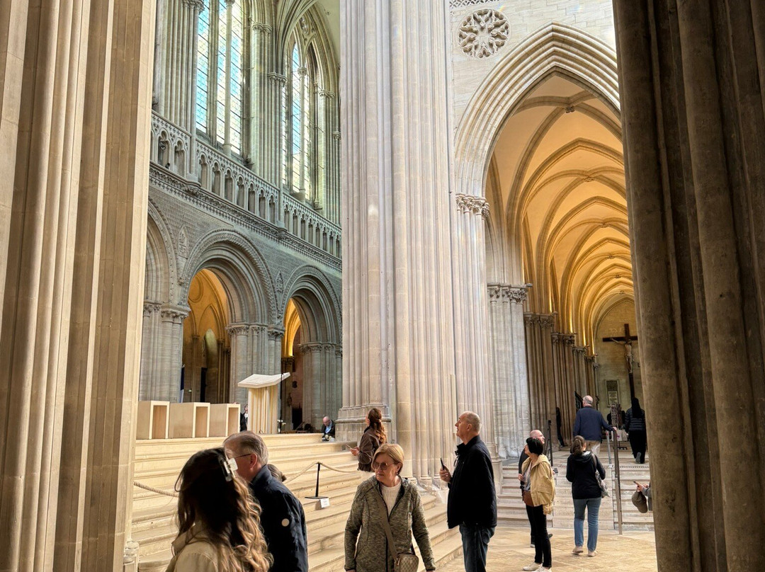 Cathedrale Notre-Dame-巴约必去景点