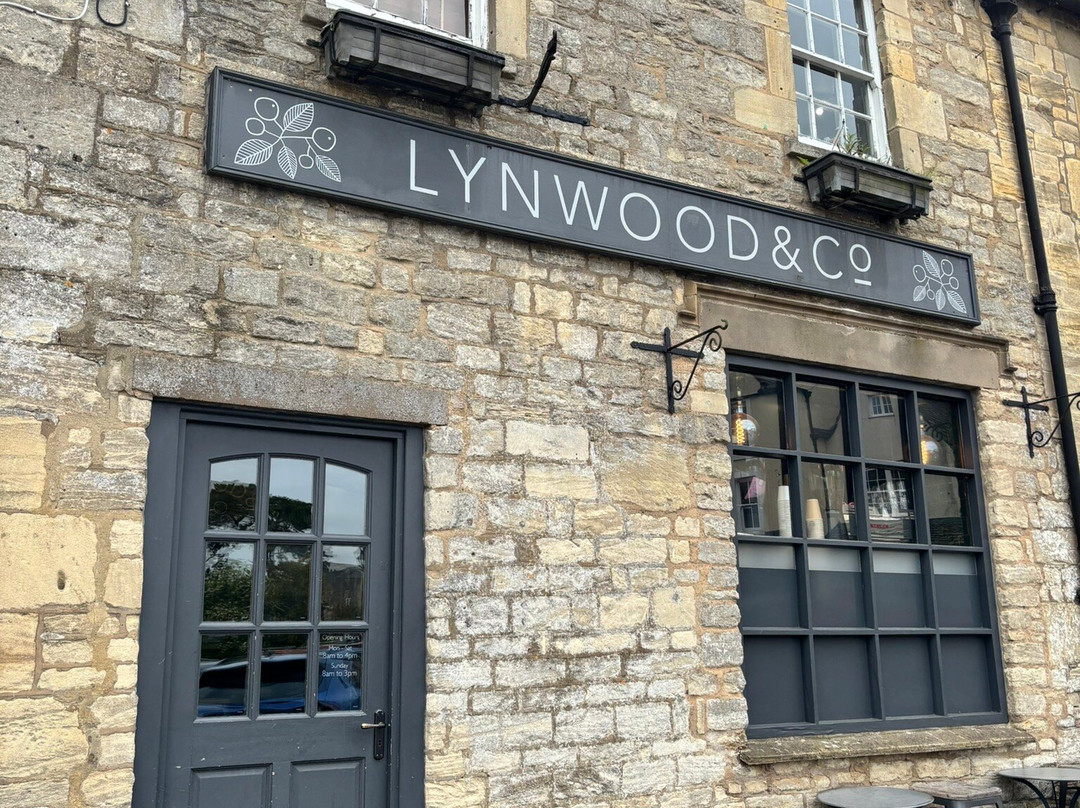 Lynwood & Co