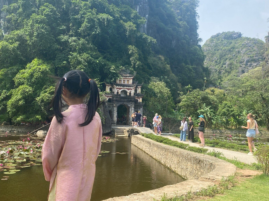 Bich Dong Pagoda-Ninh Hai必去景点